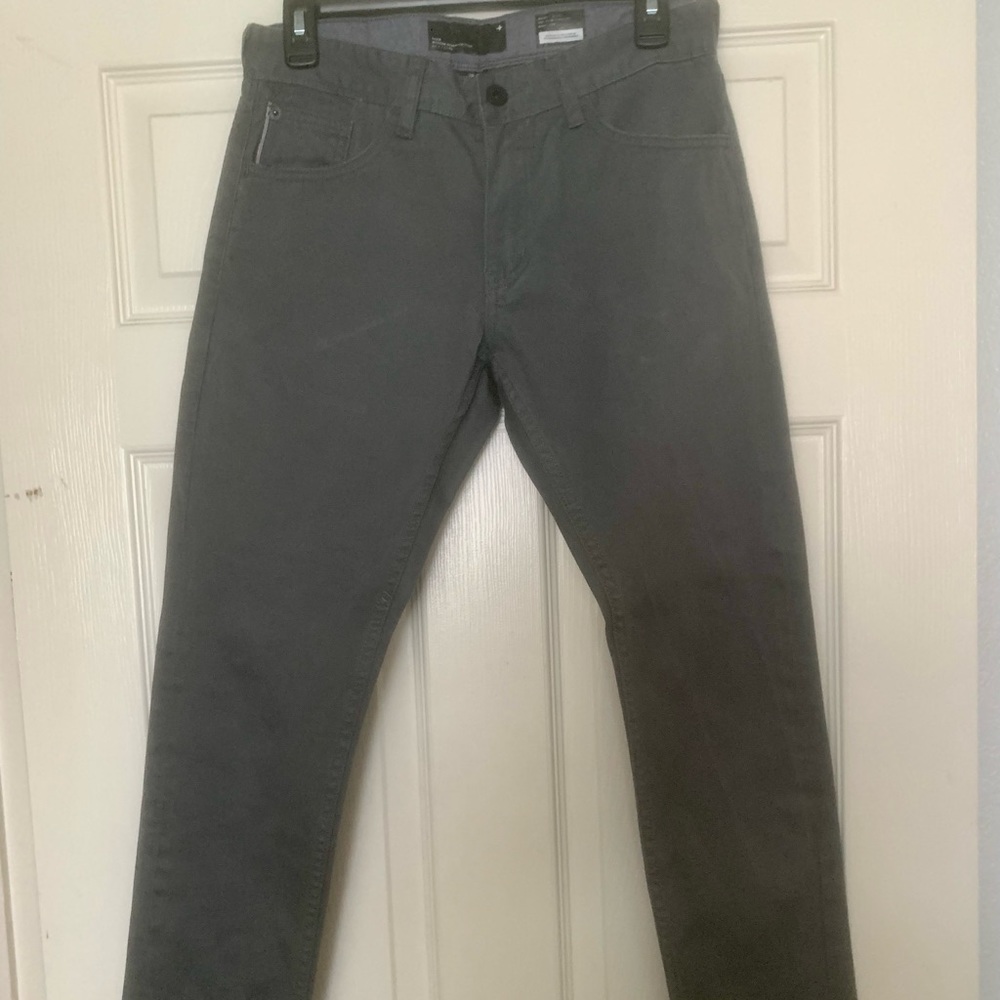 Men’s Tavik Modern Beach Culture Slim Fit Gray Jeans 28x30 Great Condition